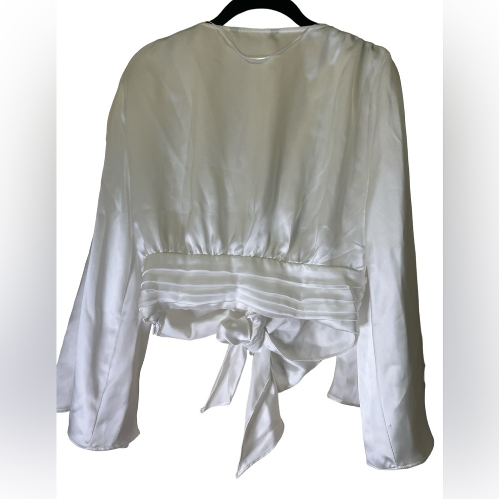 Zara white satiny cropped top v plunge, M - Picture 2 of 2